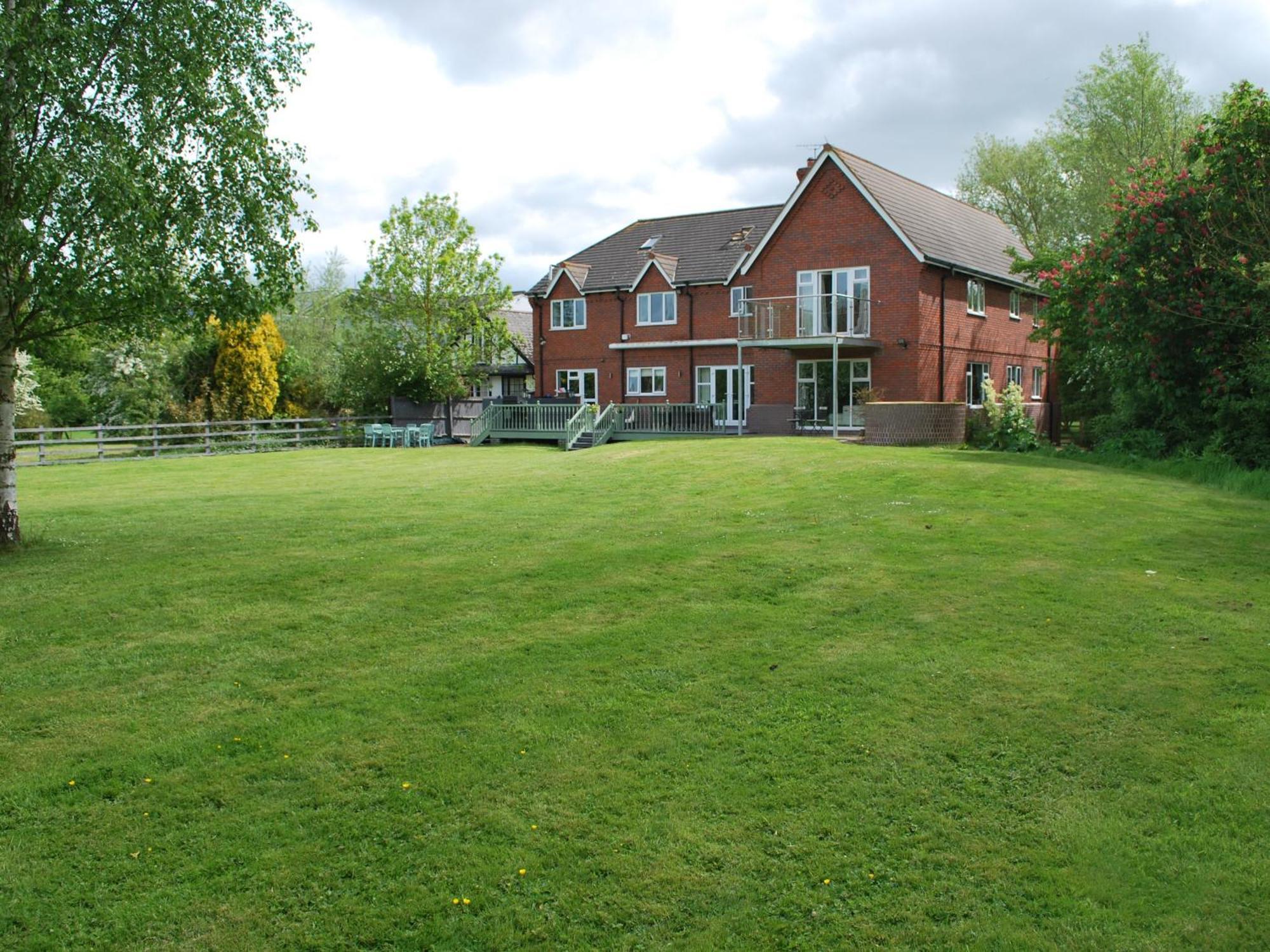 The Waters Edge Guest House Stratford-upon-Avon Pokoj fotografie